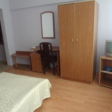 Paradise Hotel Madzharovo 객실 사진