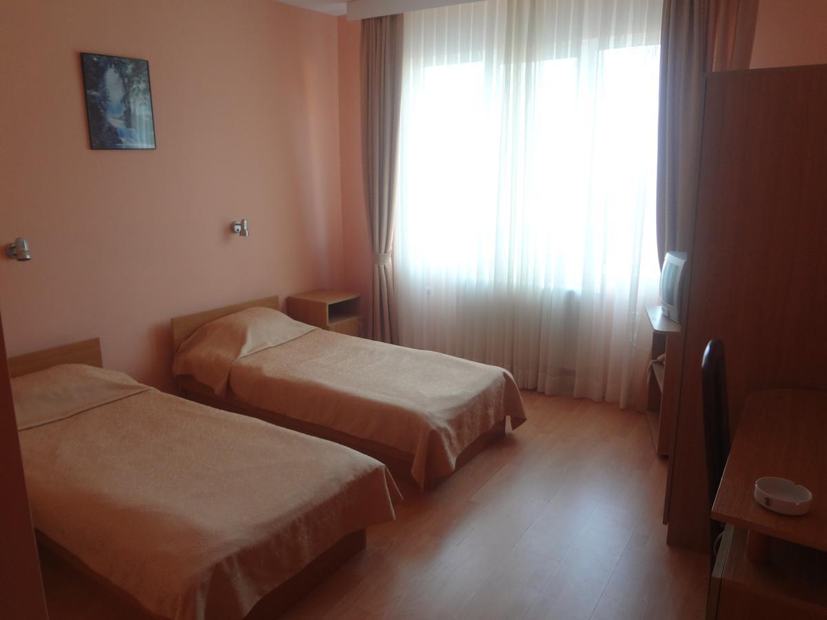 Paradise Hotel Madzharovo 객실 사진